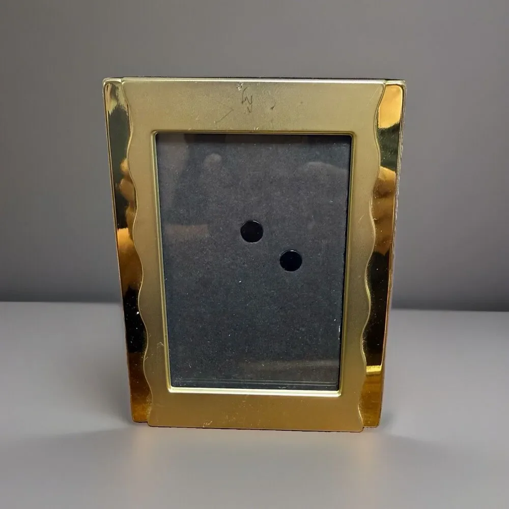 Vintage Burnes of Boston Gold Toned Photo Frame for 5